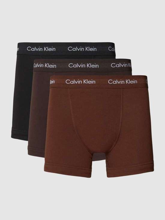 каштановый