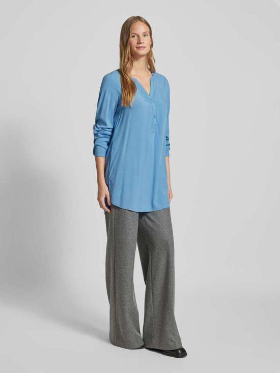 серо-голубой