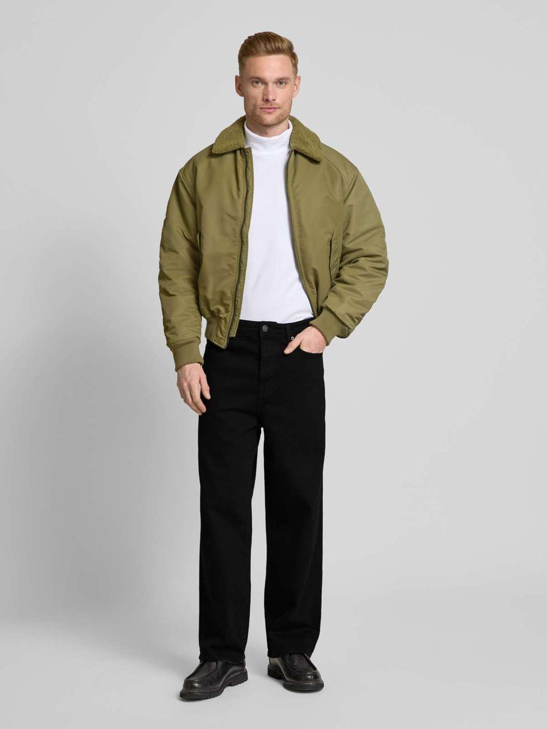 Джинсы свободного кроя с пятью карманами WIDE