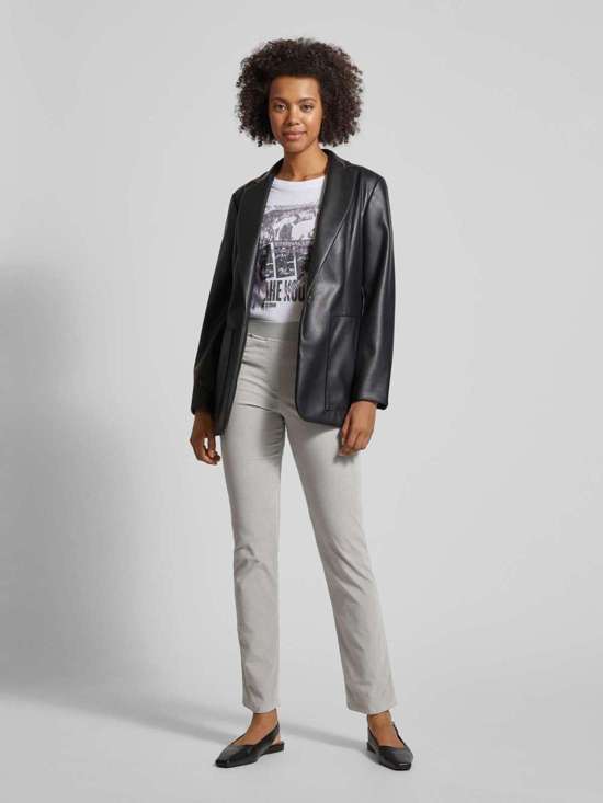 светло-серый