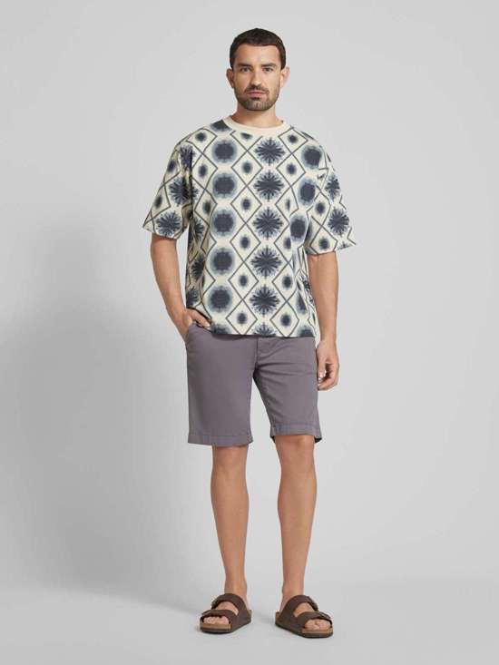 средне-серый