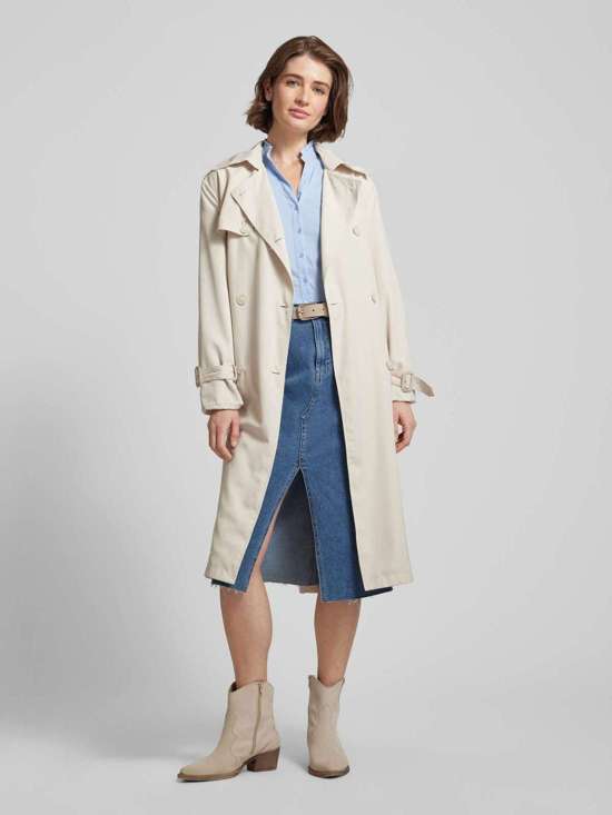 светло-синий