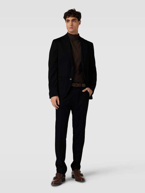 Куртка приталенного кроя с воротником с лацканами