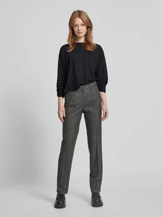 серебристый