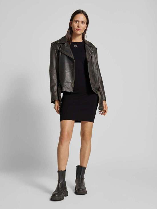 Мини-платье с вышивкой этикеток Nemalia