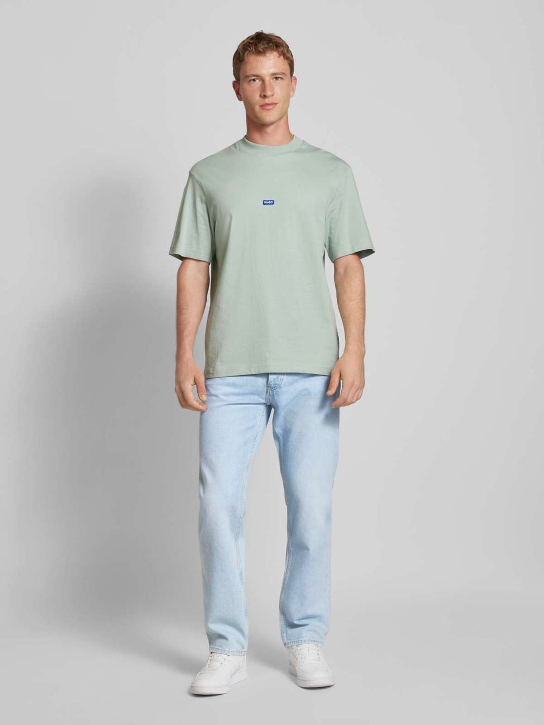 Джинсы стандартного кроя с пятью карманами Jonah