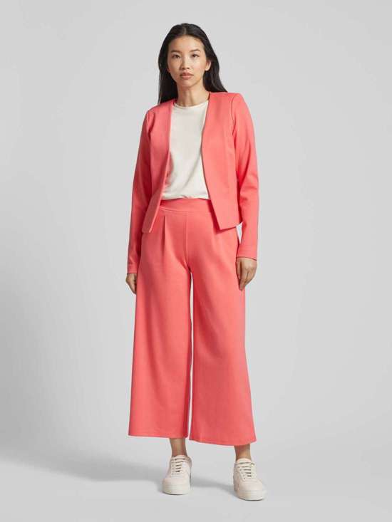 коралловый