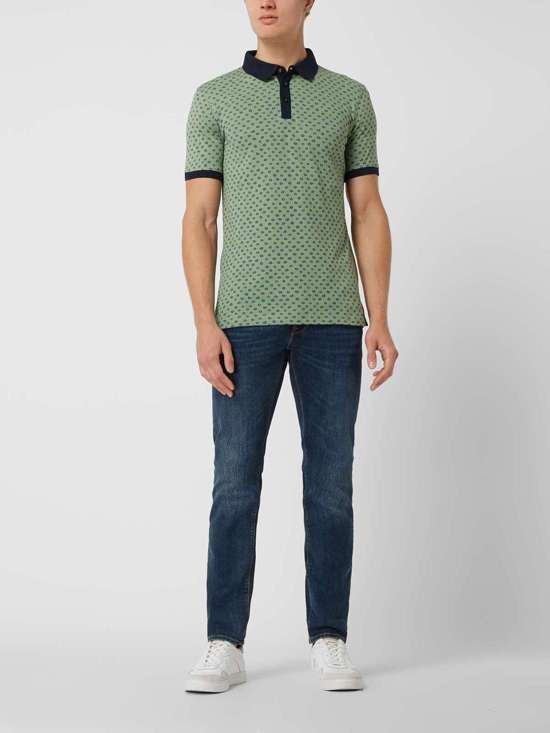 светло-зеленый