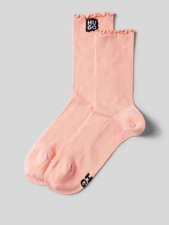 светло-красный