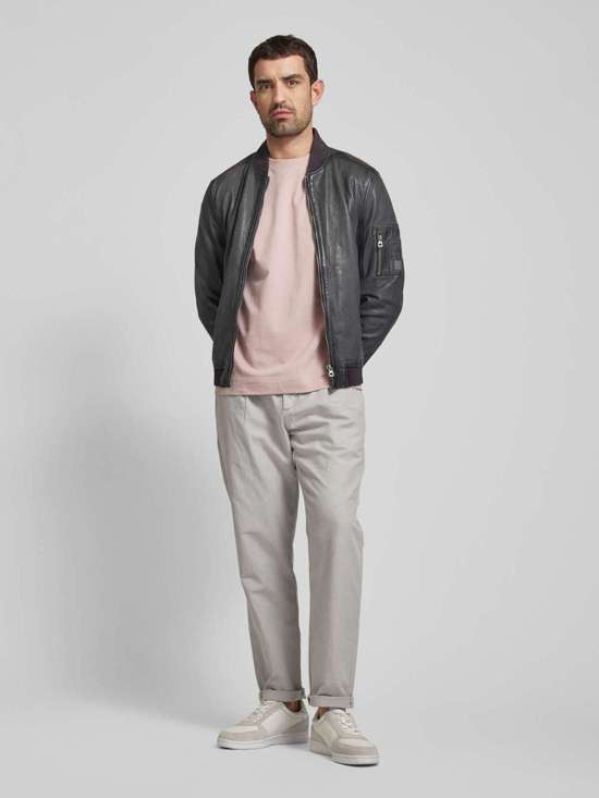 светло-бирюзовый