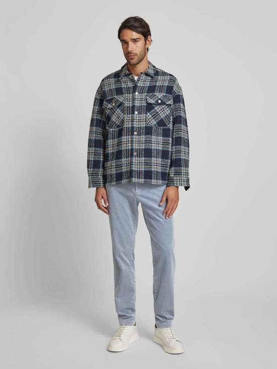 светло-синий