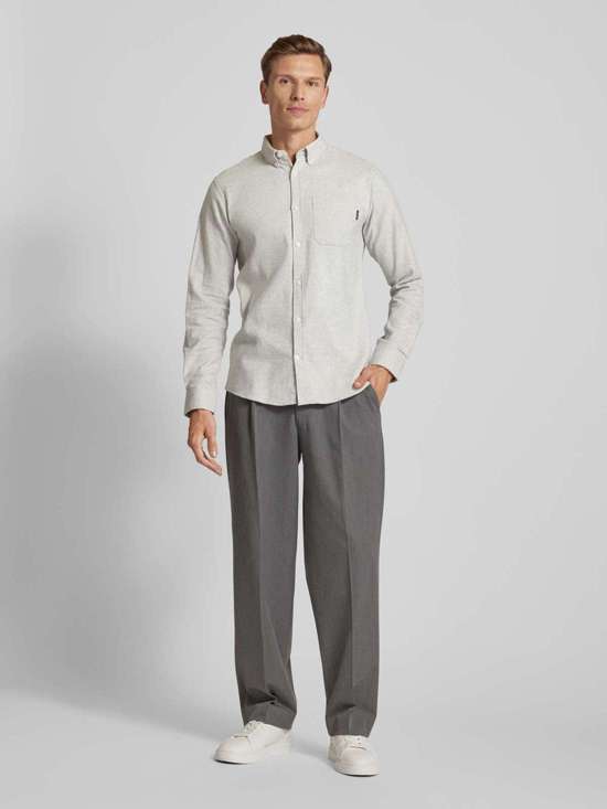 светло-серый