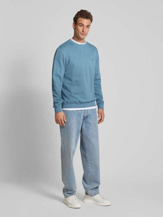 серо-голубой