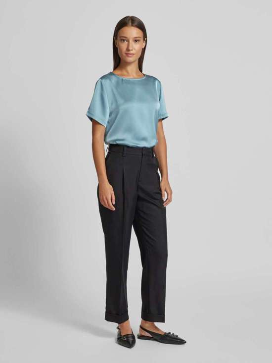 светло-синий