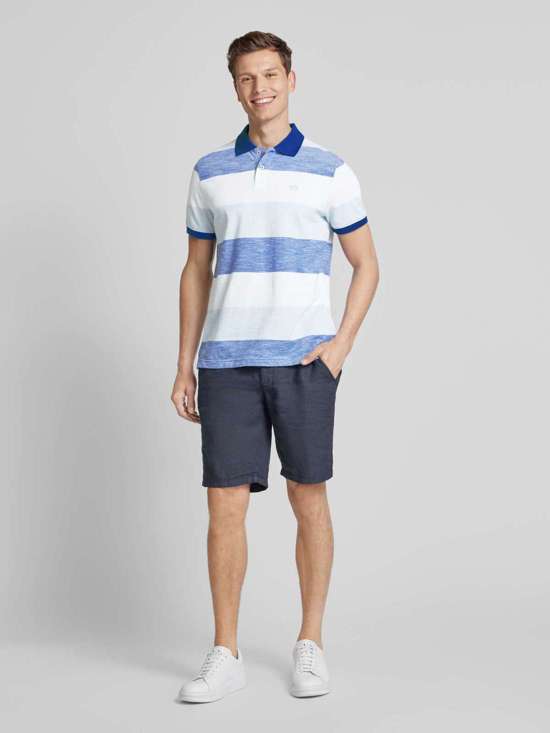 светло-синий