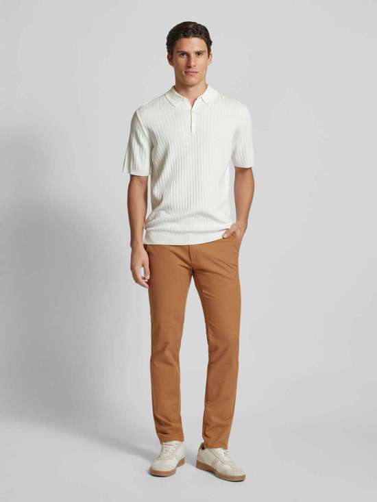 терракотовый