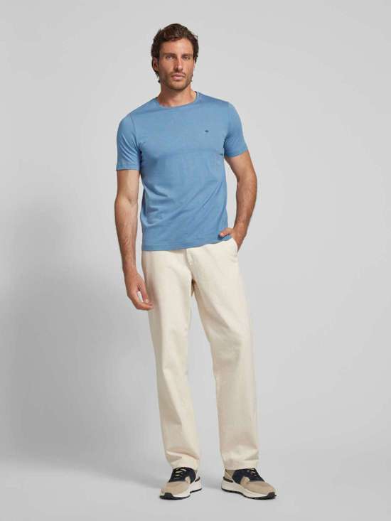 светло-синий