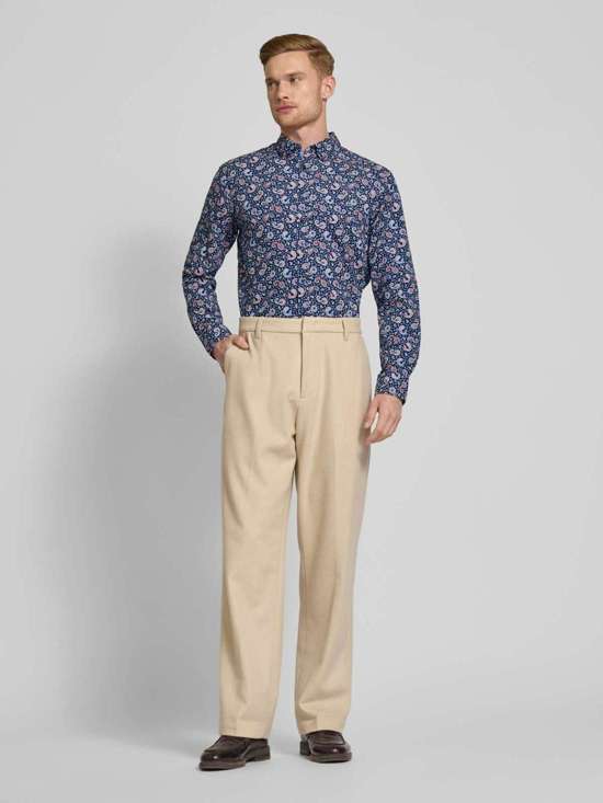 темно-синий