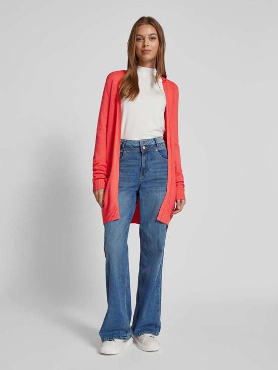 коралловый