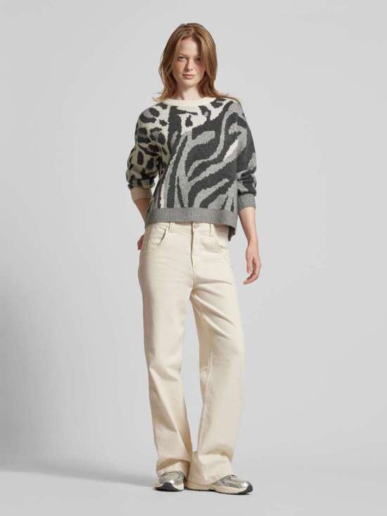 светло-серый