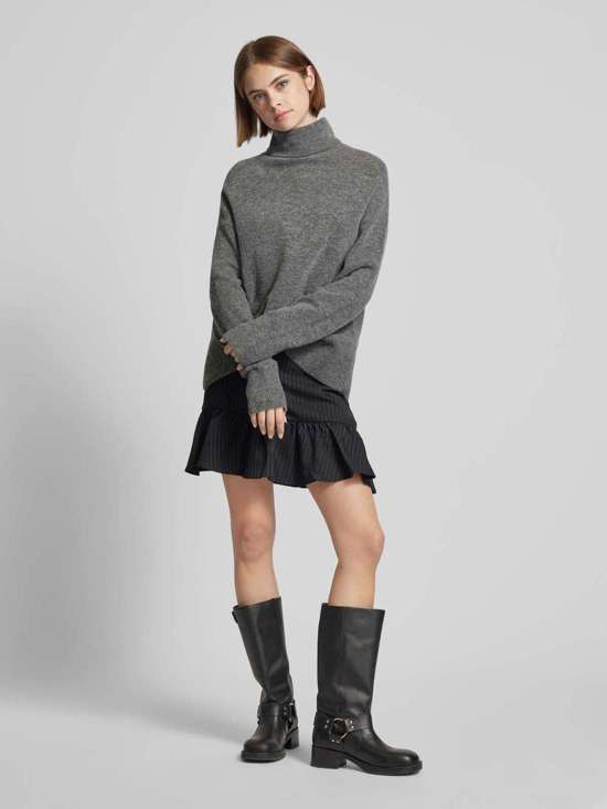 средне-серый