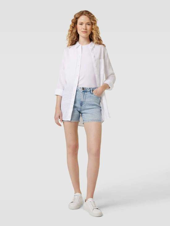 светло-синий