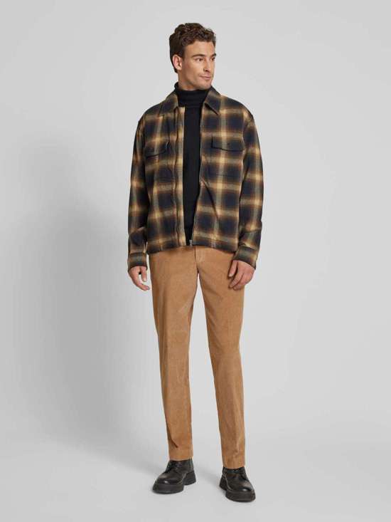 светло-бирюзовый