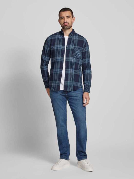 темно-синий