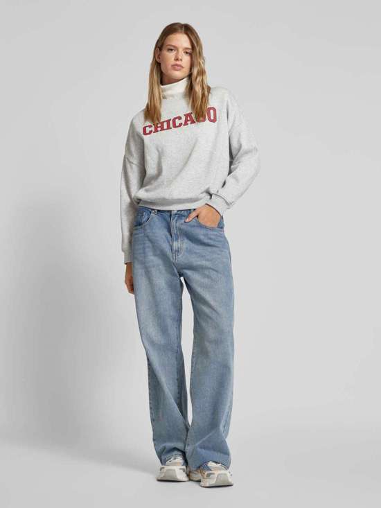 светло-серый меланжевый