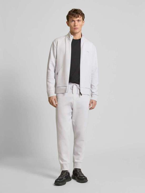 светло-серый