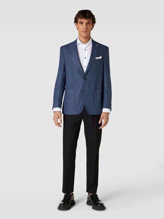 Деловая рубашка приталенного кроя из поплина