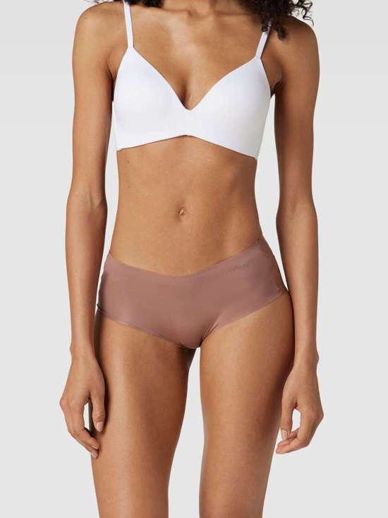 светло-коричневый