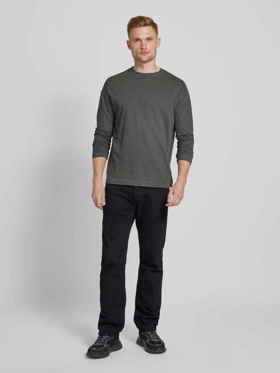 серый стальной