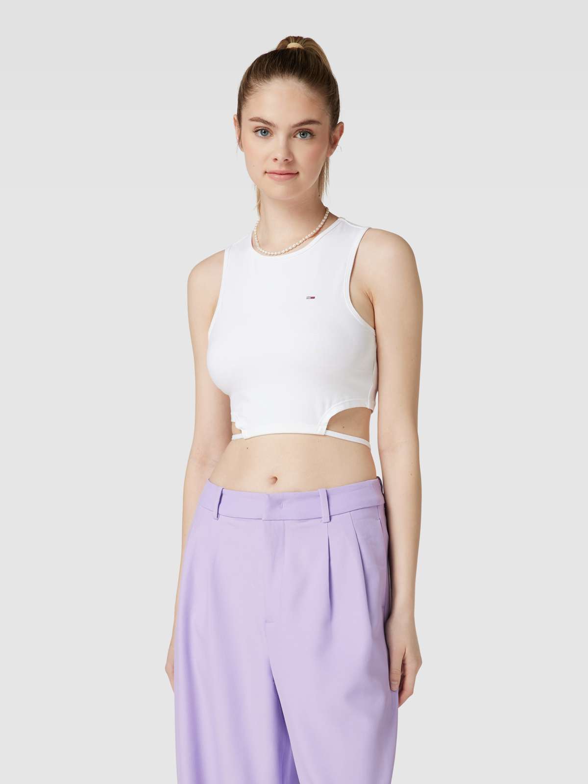 Crop Top mit Label-Stitching