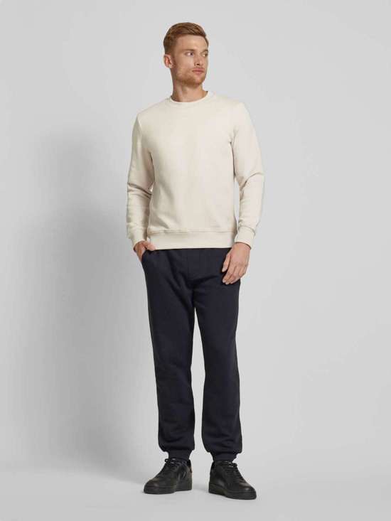 серый стальной