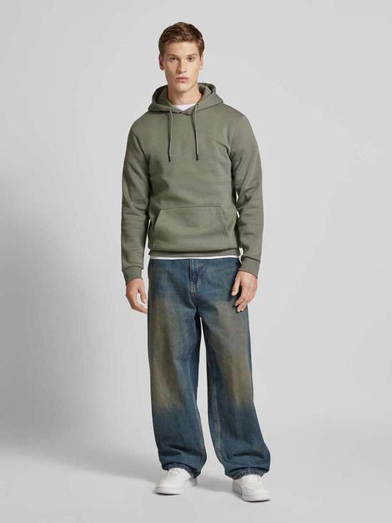 светло-серый