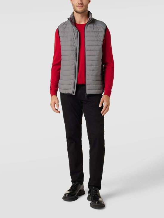 светло-серый