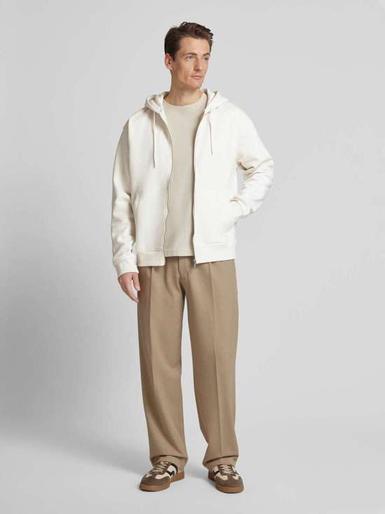 средне-серый