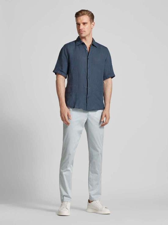 светло-синий