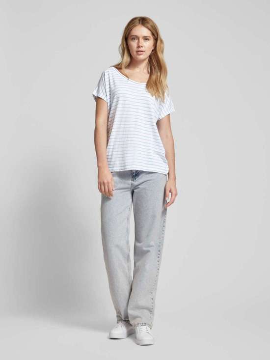 светло-синий