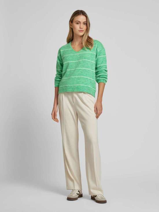 светло-зеленый