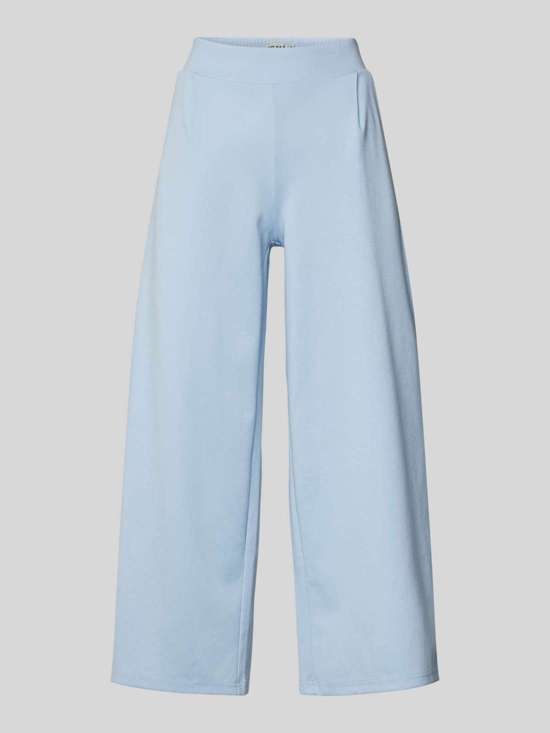 светло-синий