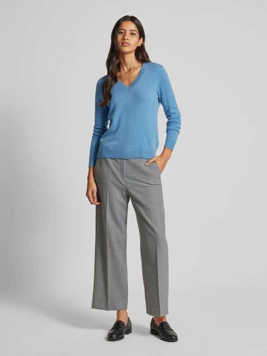 серо-голубой