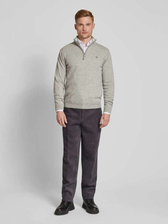 серый меланжевый