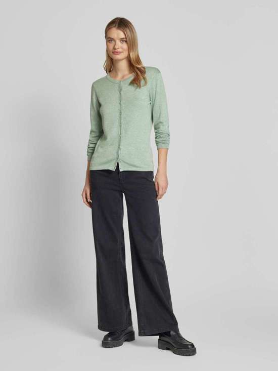 светло-зеленый