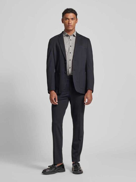 серебристый