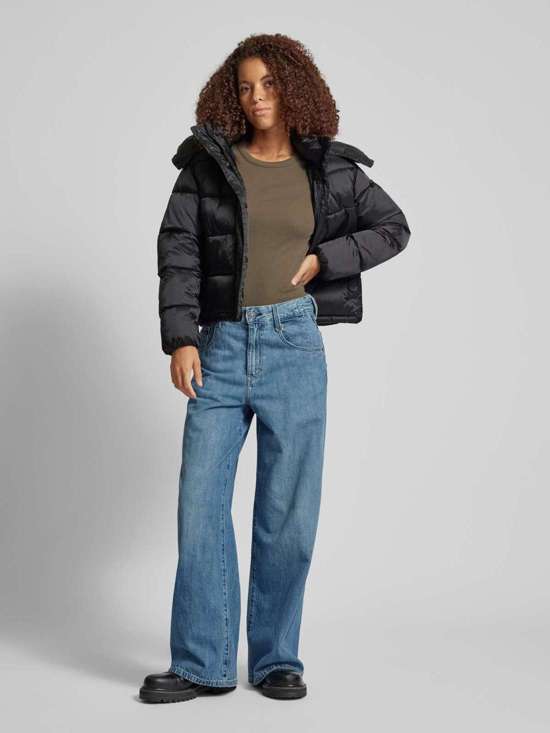 каштановый