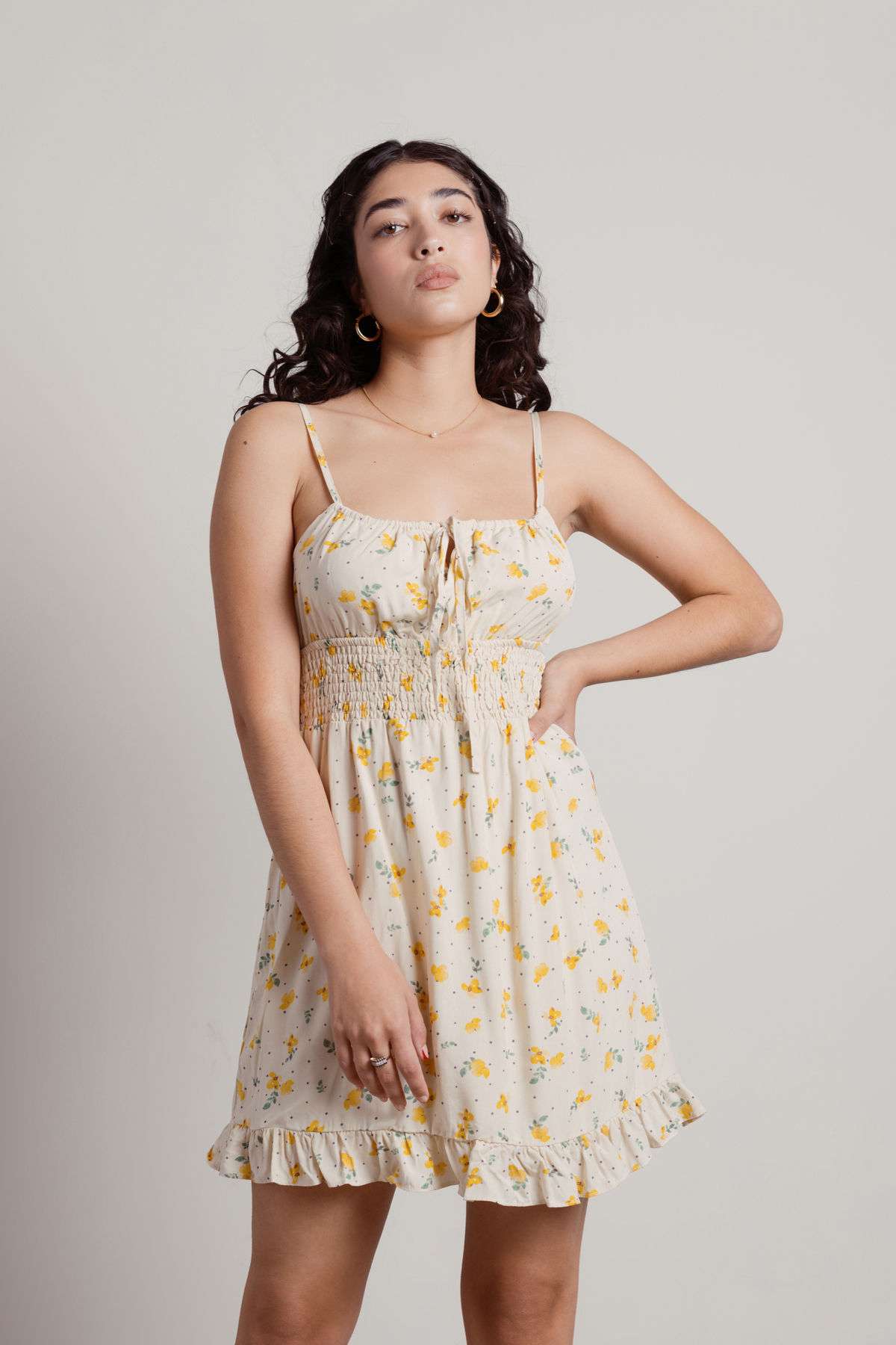Мини-платье Kelley с цветочным принтом и плиссированной юбкой