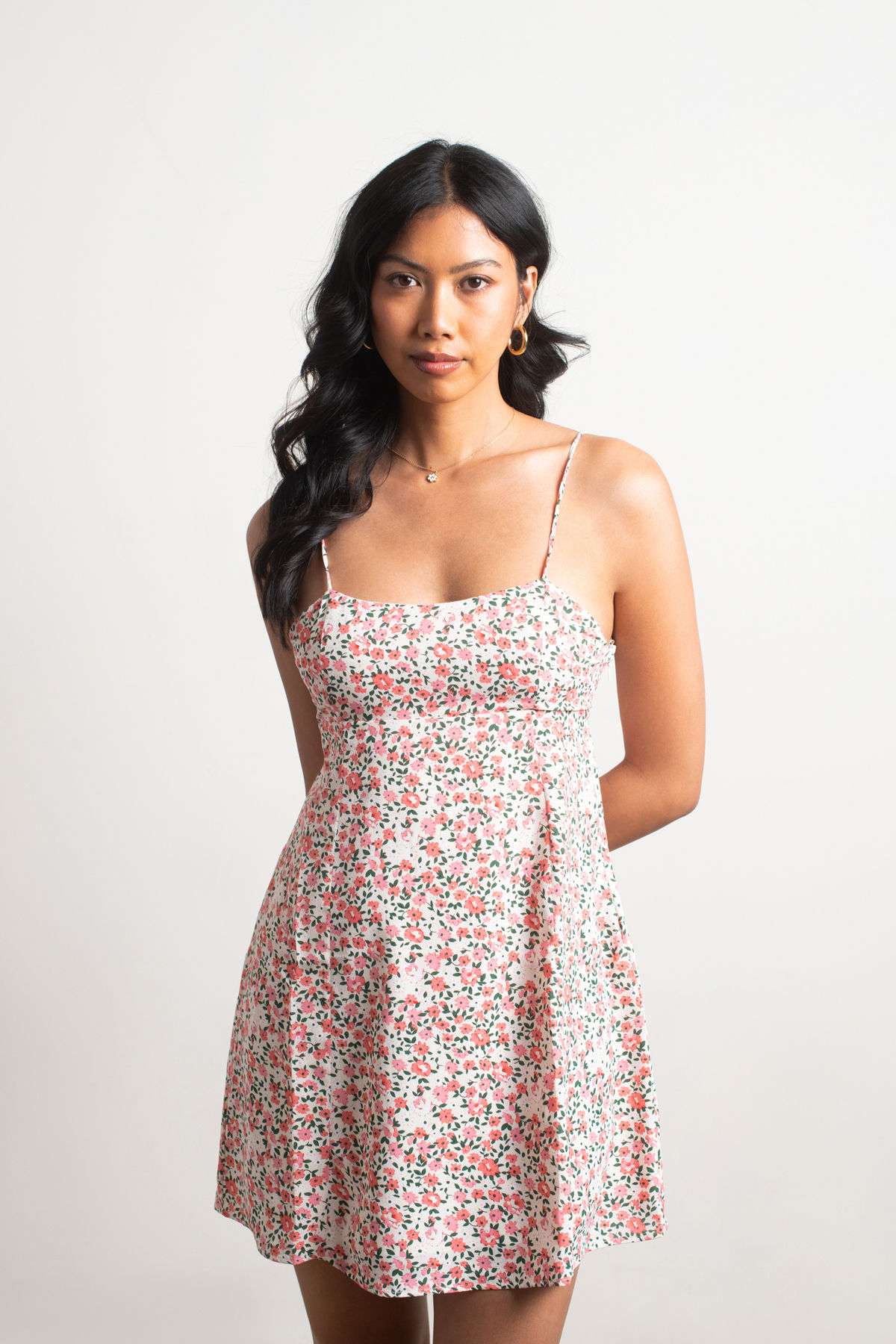 Мини-платье с цветочным принтом Cali Girl