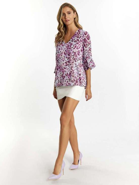 сиреневый узорчатый